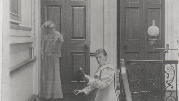 Ghostly Women at Felbrigg Hall